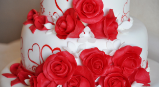 Свадебный торт: классика или оригинальный дизайн
