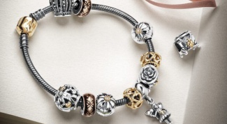 Тренды: модные браслеты Pandora 