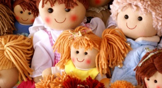Из чего можно сделать волосы кукле 