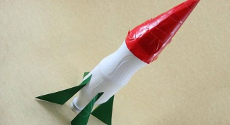 Как сделать ракету из пластиковых бутылок