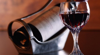 Как приготовить домашнее сухое вино из винограда