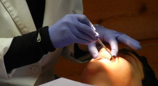 What complications can be after tooth extraction