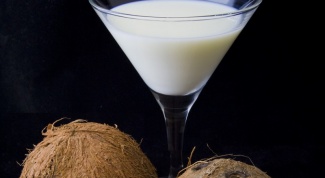 Как приготовить коктейль с кокосом