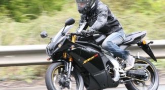 How to choose a sportbike for a beginner