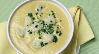 Как приготовить крем-суп из цветной капусты с голубым сыром