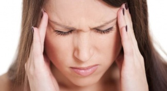 Каковы симптомы сужения сосудов головного мозга 