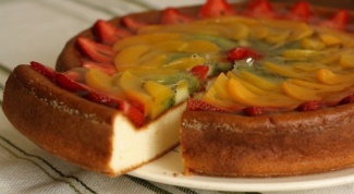 Как приготовить фруктовый торт с желе 
