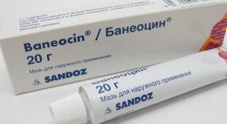 What ointment is most effective when streptococcal 