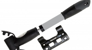 What are the modern Bicycle pumps