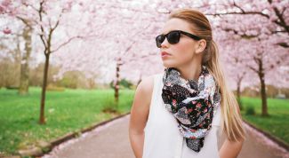  Модникам: варианты завязывания шарфа