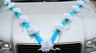 Как украсить свадебное авто