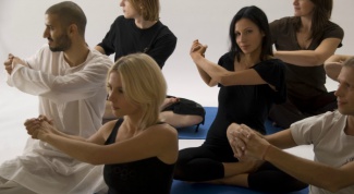 Самая подходящая йога для людей, ведущих сидячий образ жизни