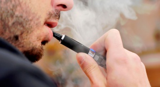 Electronic cigarette: the pros and cons, reviews of doctors, and active smokers