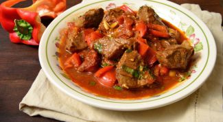 How to cook beef goulash