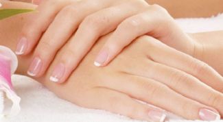 Как увлажнить сухую кожу рук