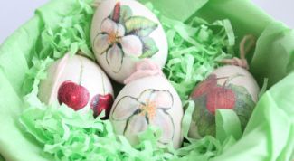 Способ украсить декоративные пасхальные яйца