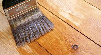 What kind of paint is suitable for wooden floor