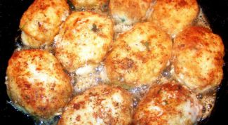 Fish cakes with cheese