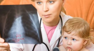 Пневмония у ребенка: симптомы, признаки, лечение 