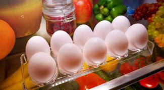 Сколько времени можно хранить яйца в холодильнике