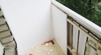 Как сделать ремонт балкона своими руками