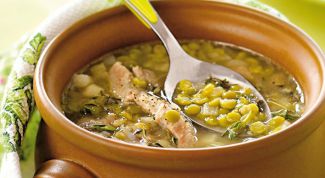 Как приготовить гороховый суп: два вкусных рецепта