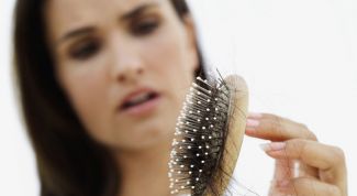 Какие существуют причины выпадения волос