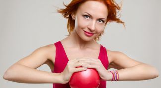 Как улучшить форму груди с помощью йоги