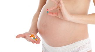 Какие витамины и микроэлементы нужны беременным