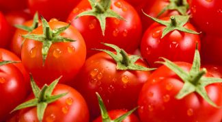 Как засолить помидоры по-сыроедчески