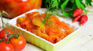 Как приготовить салат на зиму из перца, помидоров, лука и моркови