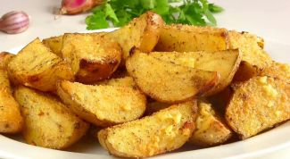 Как приготовить картошку с чесноком в духовке
