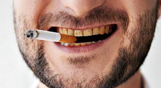 Как курильщику очистить зубы от никотина