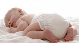 Можно ли 6-месячному ребенку спать на животе