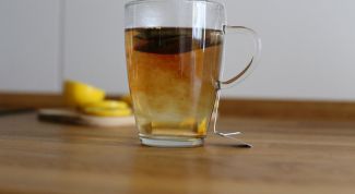 Почему вредно пить много черного чая