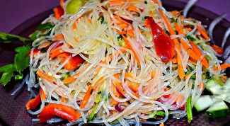 Салат фунчоза с мясом: пошаговые рецепты с фото для легкого приготовления