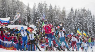 Как выступили российские биатлонисты мужской индивидуальной гонки в Поклюке
