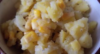 Жареная картошка с кукурузой - бюджетный вариант ужина на быструю руку