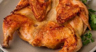 Как приготовить курицу в духовке целиком с хрустящей корочкой