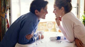 На какое поведение мужчины стоит обратить внимание на первых свиданиях