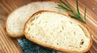 Как испечь хлеб на кефире с дрожжами в духовке: пошаговый рецепт