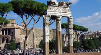 Как увидеть Римский форум