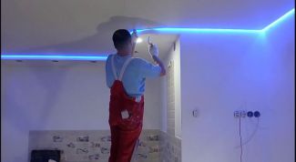 Натяжной потолок с подсветкой: варианты и способы их установки