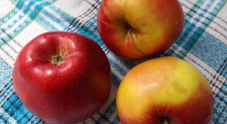 Что необычного можно приготовить из яблок 