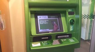Что делать, если деньги остались в банкомате Сбербанка 