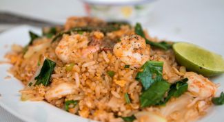 Как приготовить рис с креветками по тайски 