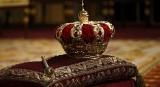 Что такое дуалистическая монархия? 
