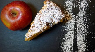 Яблочные десерты: 3 простых рецепта