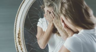 Сон и зеркала: можно ли спать перед зеркалом
