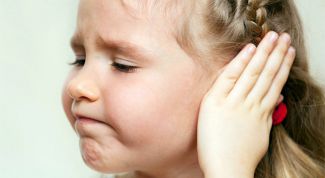 Как в домашних условиях удалить серную пробку из уха ребенка